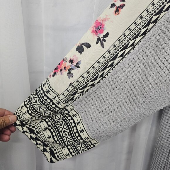 Alchemy Thread Gray Thermal Mixed Media Blouse Floral Boho XL - Picture 3 of 11
